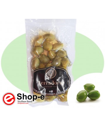 Whole Sicilian green olives