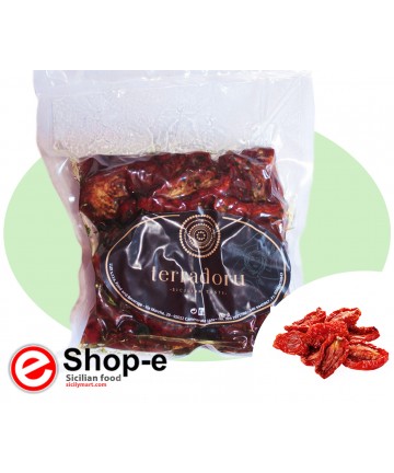 dried tomatoes in olive oil