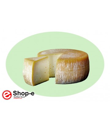 halbreifer sizilianischer Käse